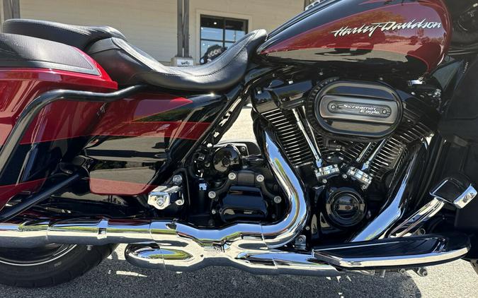 2017 Harley-Davidson® CVO™ Street Glide® Starfire Black/Atomic Red with Contrast Chrome Aggressor Wh