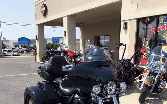 2021 HARLEY-DAVIDSON TRI GLIDE ULTRA BASE