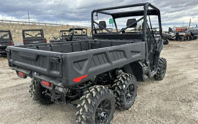 2023 Can-Am® Defender 6x6 DPS HD10