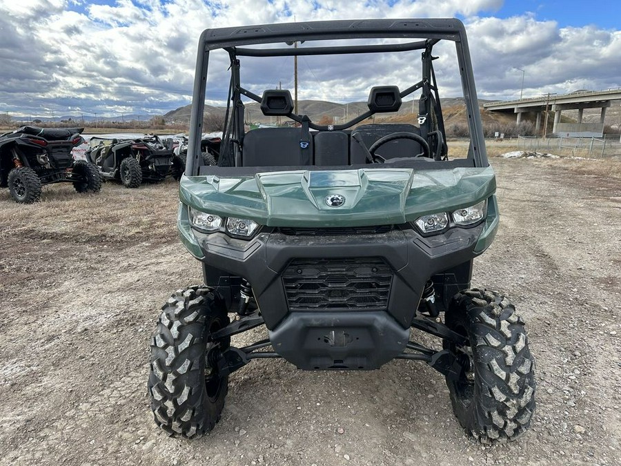 2023 Can-Am® Defender 6x6 DPS HD10