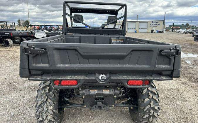 2023 Can-Am® Defender 6x6 DPS HD10