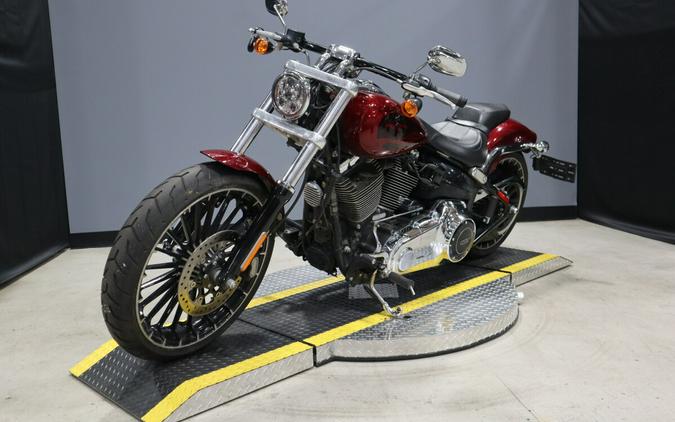 2017 Harley-Davidson Breakout