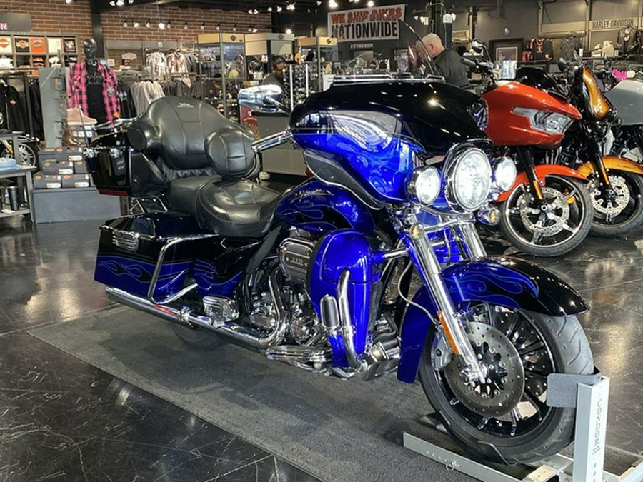 2011 Harley-Davidson FLHTCUSE6 - CVO Ultra Classic Electra Glide