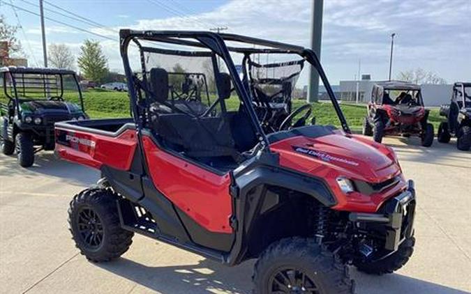 2024 Honda Pioneer 1000 Deluxe