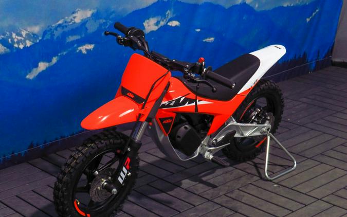 2025 KTM SX-E 2