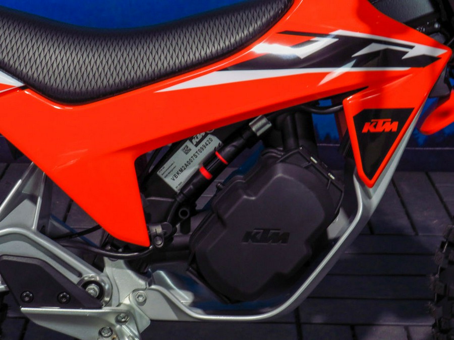 2025 KTM SX-E 2