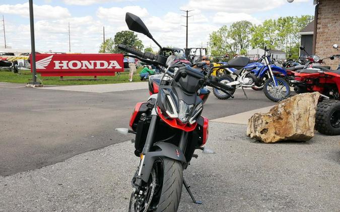 2026 Aprilia Tuono 457