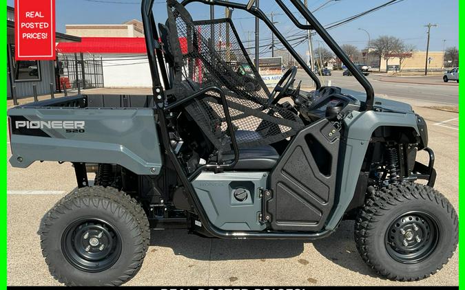2025 Honda Pioneer 520 Base