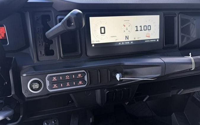 2026 Can-Am® Defender MAX LONE STAR HD11