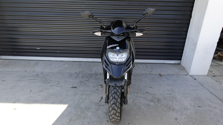 2013 Piaggio Typhoon 125