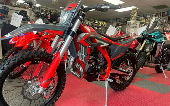 2025 Beta 250 Xtrainer