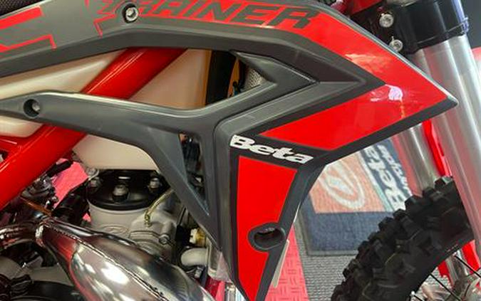 2025 Beta 250 Xtrainer