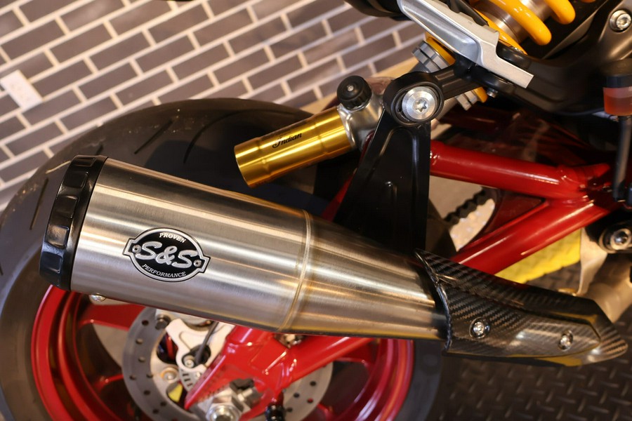 2024 Indian FTR R Carbon CARBON