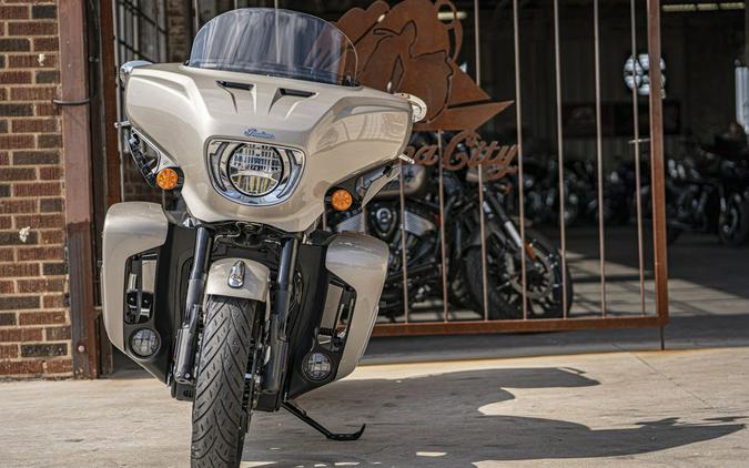 2026 Indian Motorcycle® Roadmaster® PowerPlus 112 Limited with PowerBand Audio Package