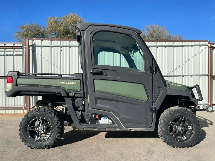 2021 John Deere XUV835R
