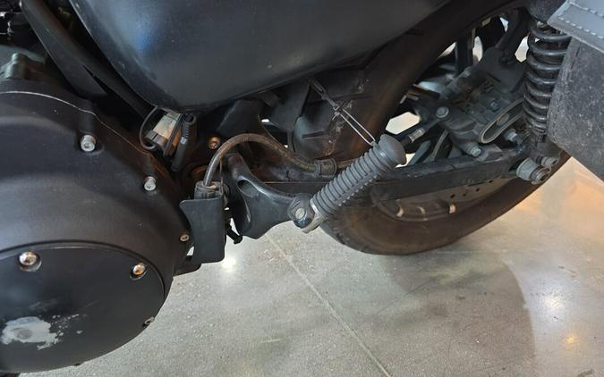 Harley-Davidson® Iron 883™ 2019
