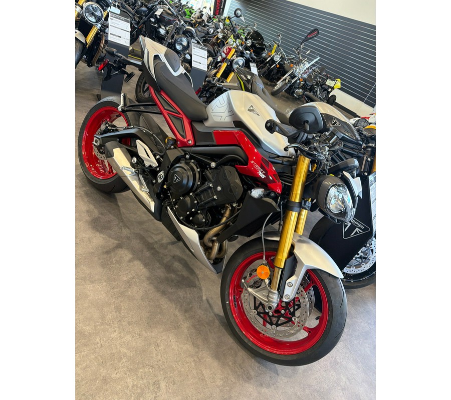 2026 Triumph Street Triple 765 RX
