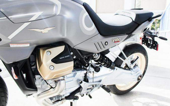 2023 Moto Guzzi V100 Mandello Aviazione Navale