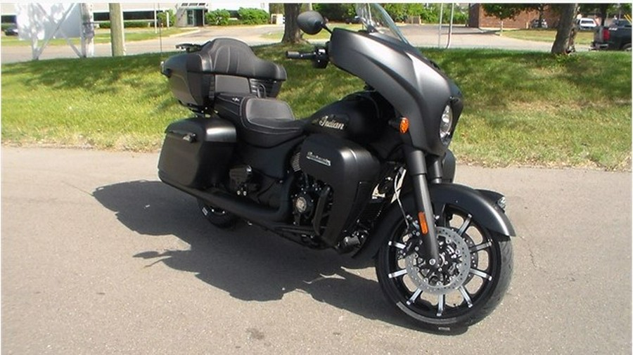 2024 Indian Motorcycle ROADMASTER DARK HORSE, BLACK SMOKE, 49ST Dark Horse®