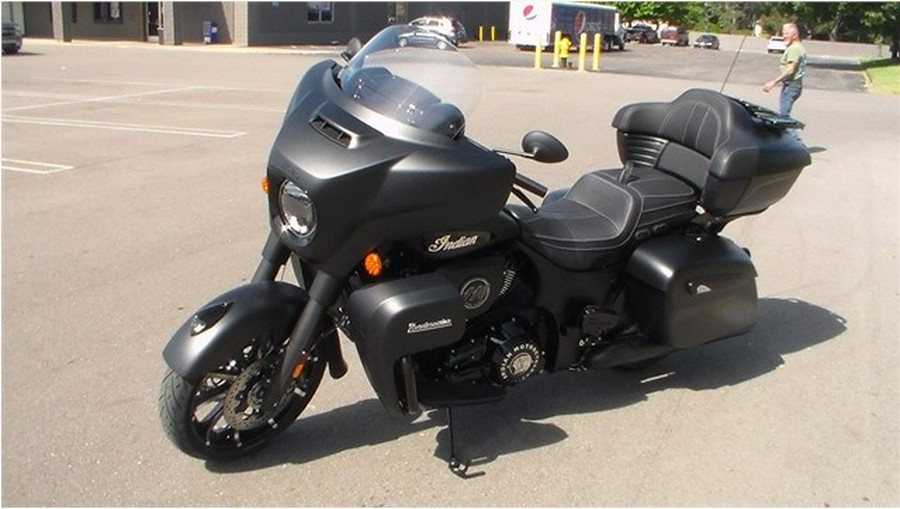 2024 Indian Motorcycle ROADMASTER DARK HORSE, BLACK SMOKE, 49ST Dark Horse®