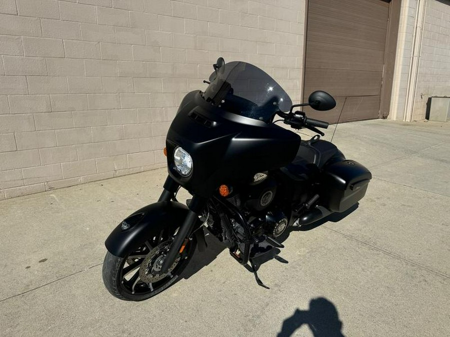 2021 Indian Motorcycle® Chieftain® Dark Horse® Thunder Black Smoke