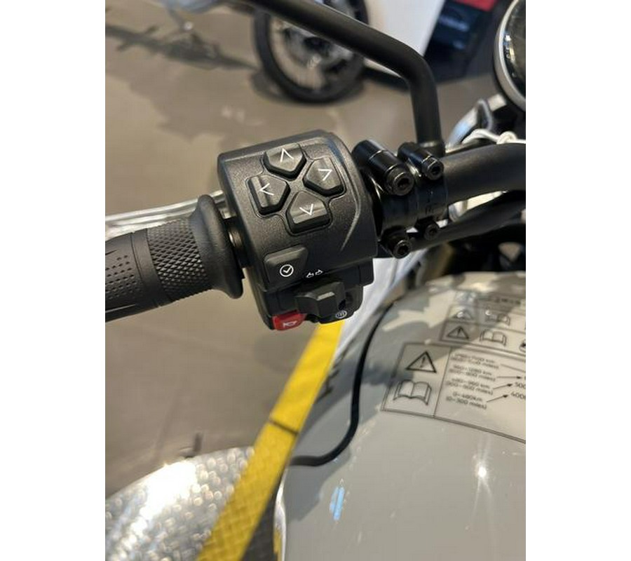 2025 Triumph SCRAMBLER 1200 X