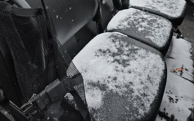 2025 Can-Am® DEFENDER MAX DPS HD7