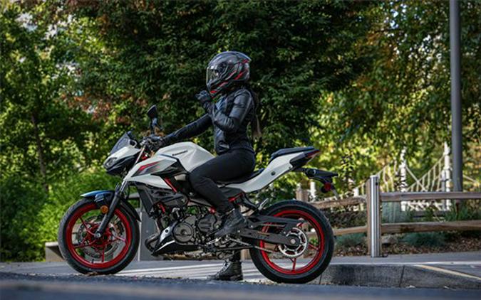 2026 Kawasaki Z500 SE ABS