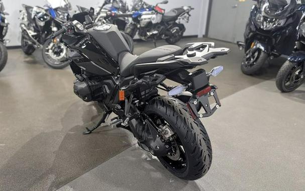 2026 BMW R 1300 RS Triple Black