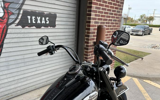 2024 Harley-Davidson Heritage Classic 114