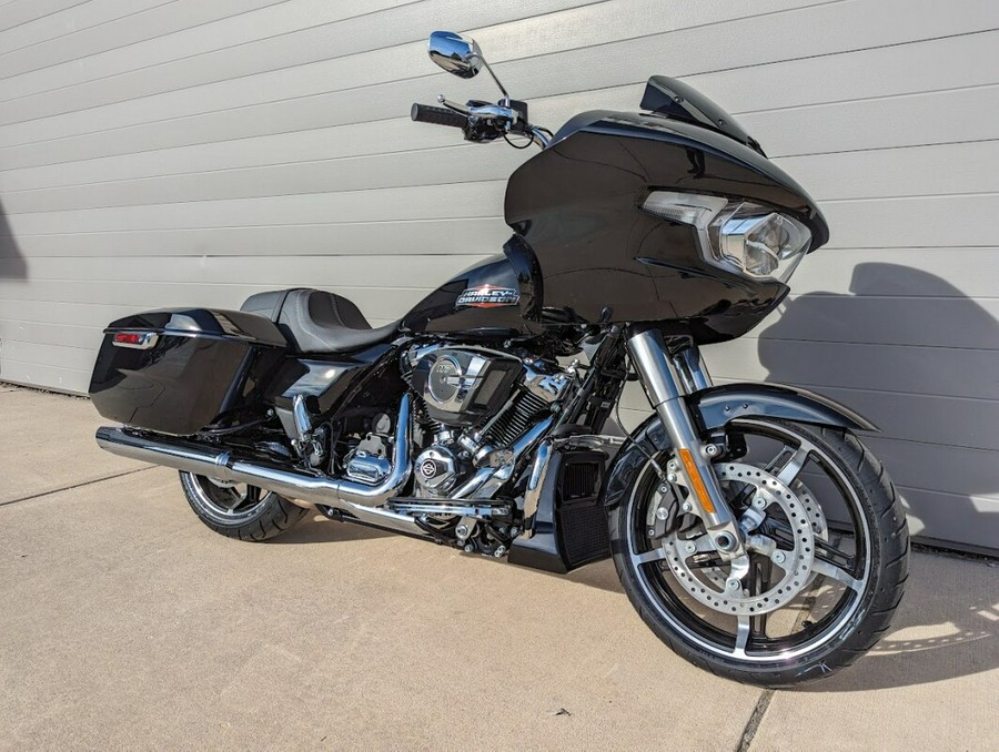 2024 Harley-Davidson Road Glide® Black