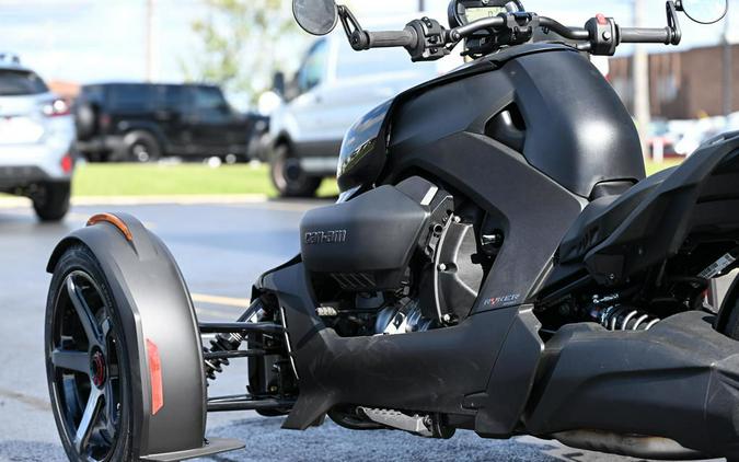 2025 Can-Am® Ryker Sport Rotax 900 ACE Classic Panels