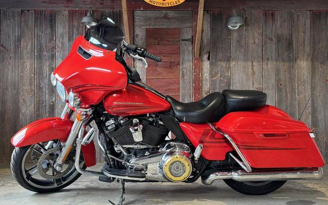 2017 Harley-Davidson® FLHXS - Street Glide® Special