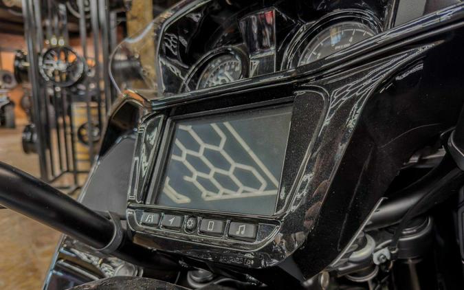 2023 Indian Motorcycle® Pursuit Dark Horse with Premium Package Stealth Gray