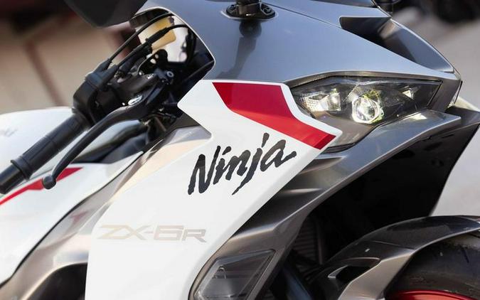 2025 Kawasaki Ninja® ZX™-6R