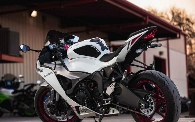 2025 Kawasaki Ninja® ZX™-6R