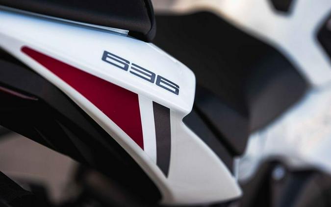 2025 Kawasaki Ninja® ZX™-6R