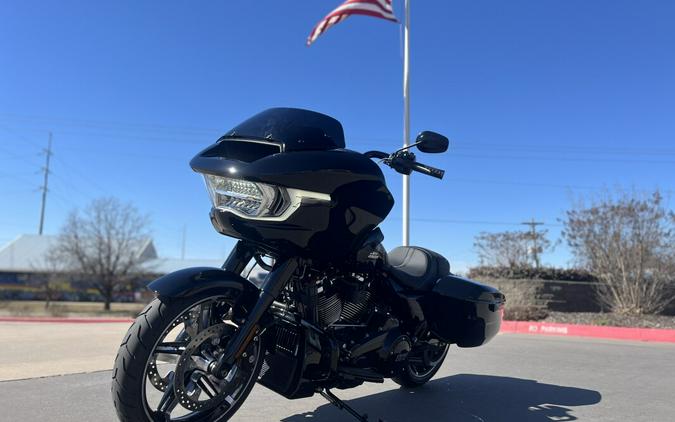 2026 Harley-Davidson® FLTRX Road Glide® Vivid Black