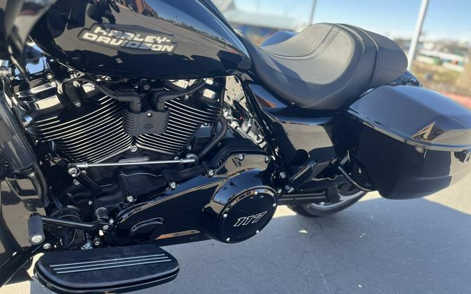 2026 Harley-Davidson® FLTRX Road Glide® Vivid Black