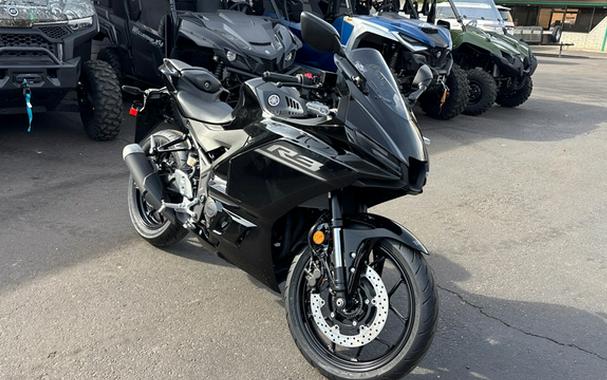 2026 Yamaha YZF R3 ABS
