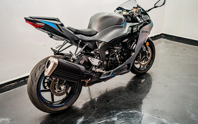 2025 Kawasaki Ninja® ZX™-6R KRT Edition ABS