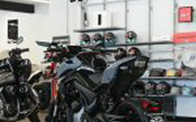 2023 CFMOTO 300NK