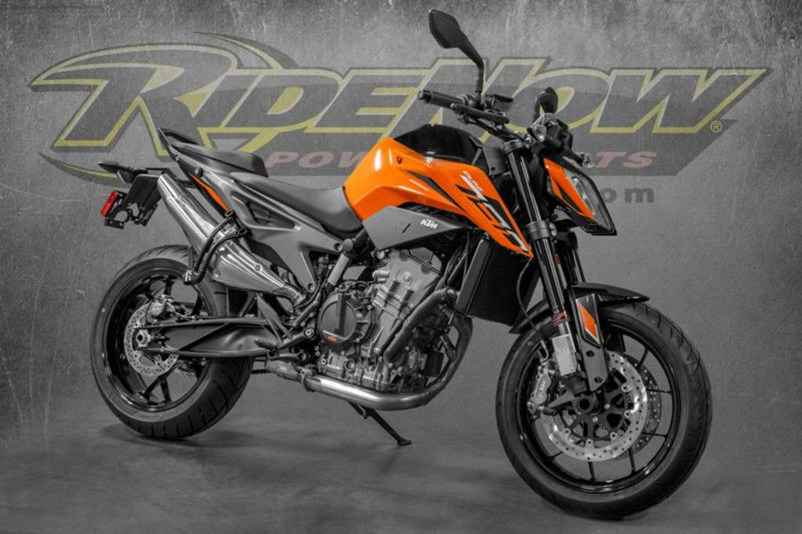 2023 KTM 790 Duke