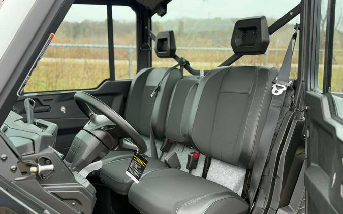 2026 Can-Am Defender XT CAB HD11