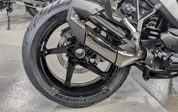 2026 BMW R 1300 RS Triple Black