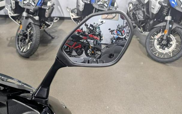 2026 BMW R 1300 RS Triple Black