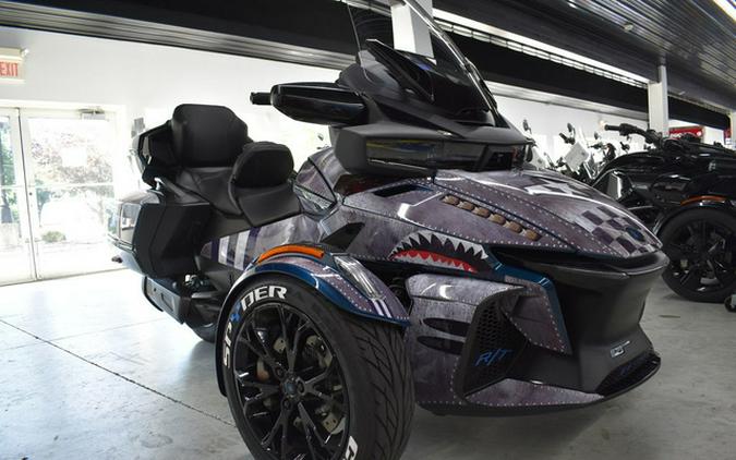 2024 Can-Am Spyder RT Limited Dark Wheels