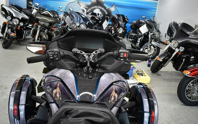 2024 Can-Am Spyder RT Limited Dark Wheels