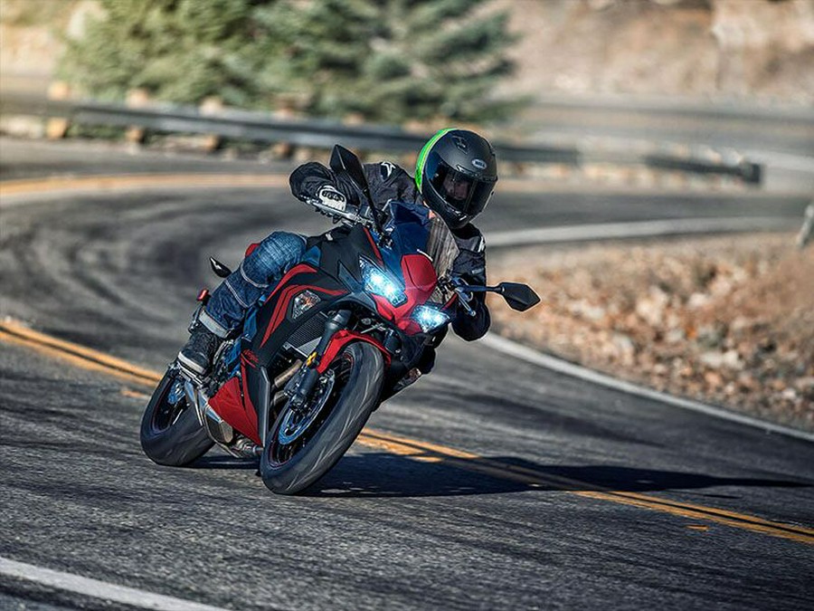 2021 Kawasaki Ninja 650
