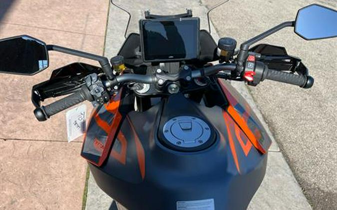 2024 KTM 1290 Super Duke GT